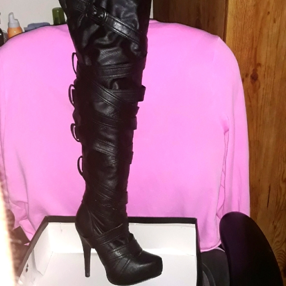 Black leather over the knee 2b Bebe stiletto boots